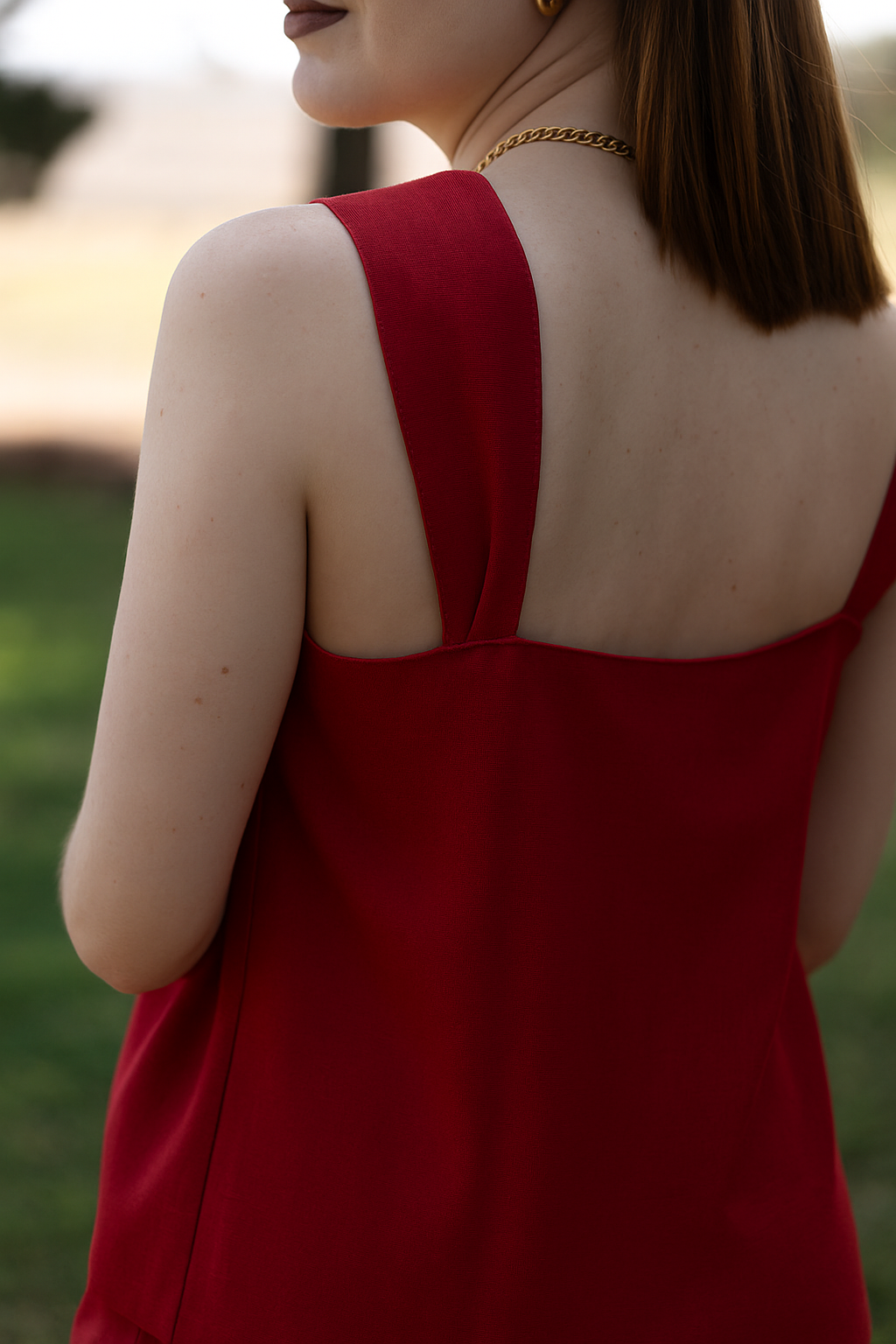 The Twist Top - Cherry Red