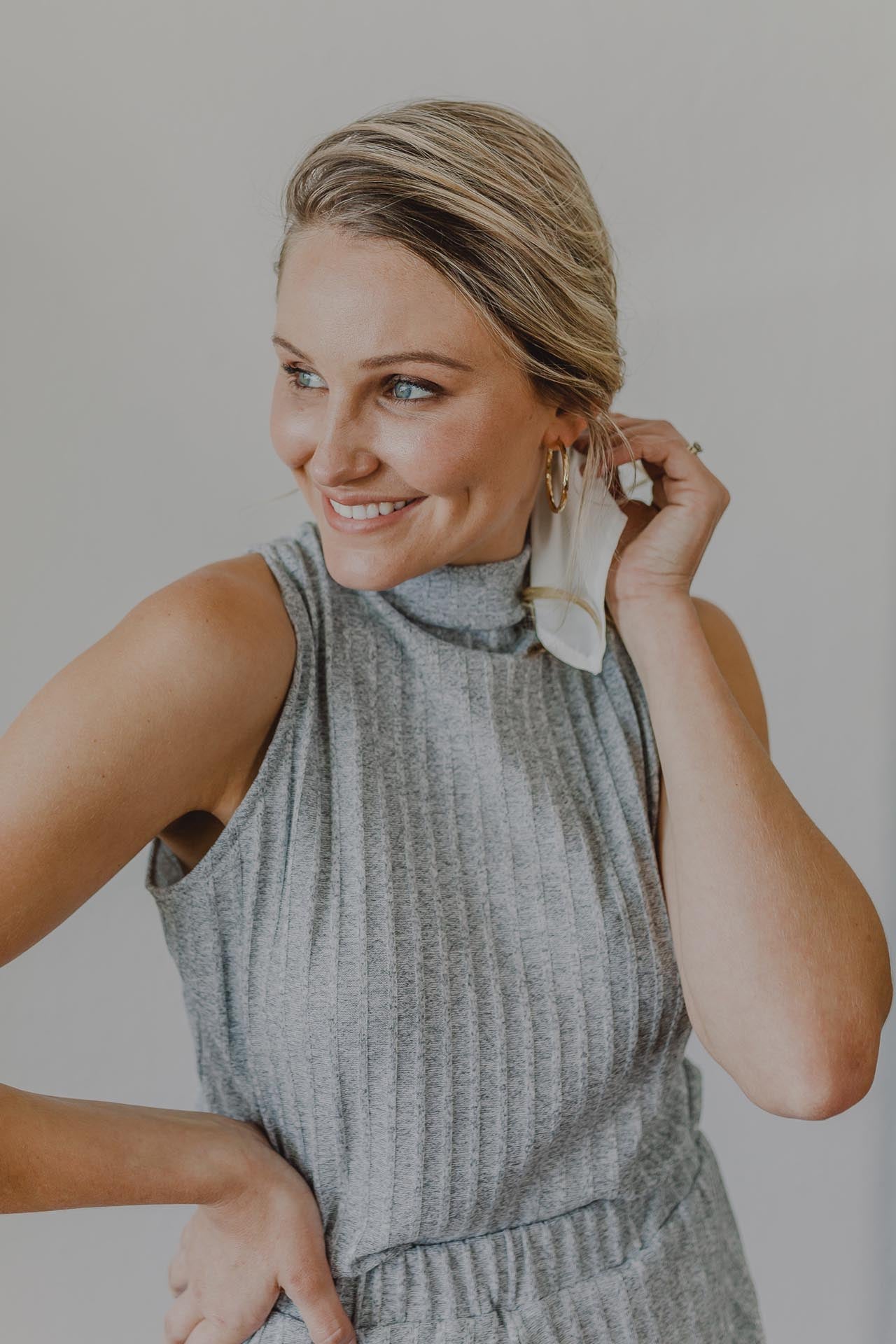 Lounge Sleeveless Top (Light Grey)